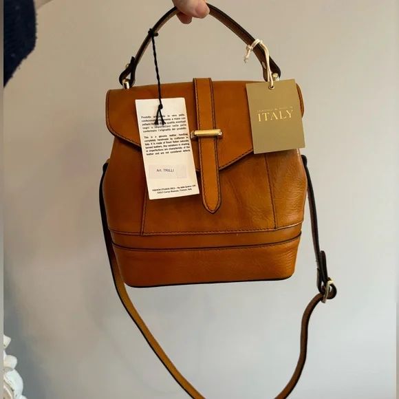 Divina Firenze | Bags | Nwt Leather Backpack Tote Bag By  display picture 1